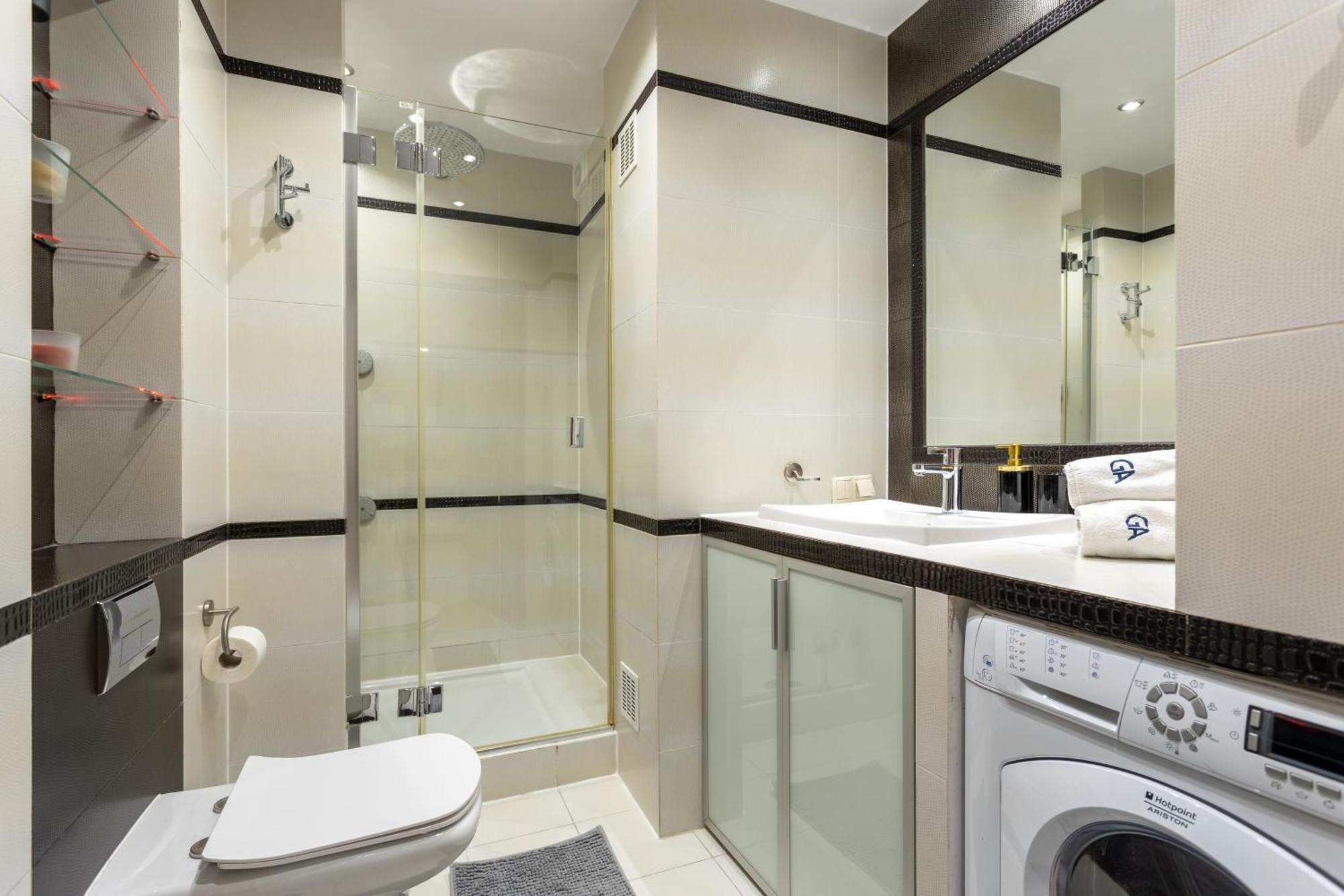 Leilighet - Great Location- Big And Charming - Grzybowska 5 Warszawa