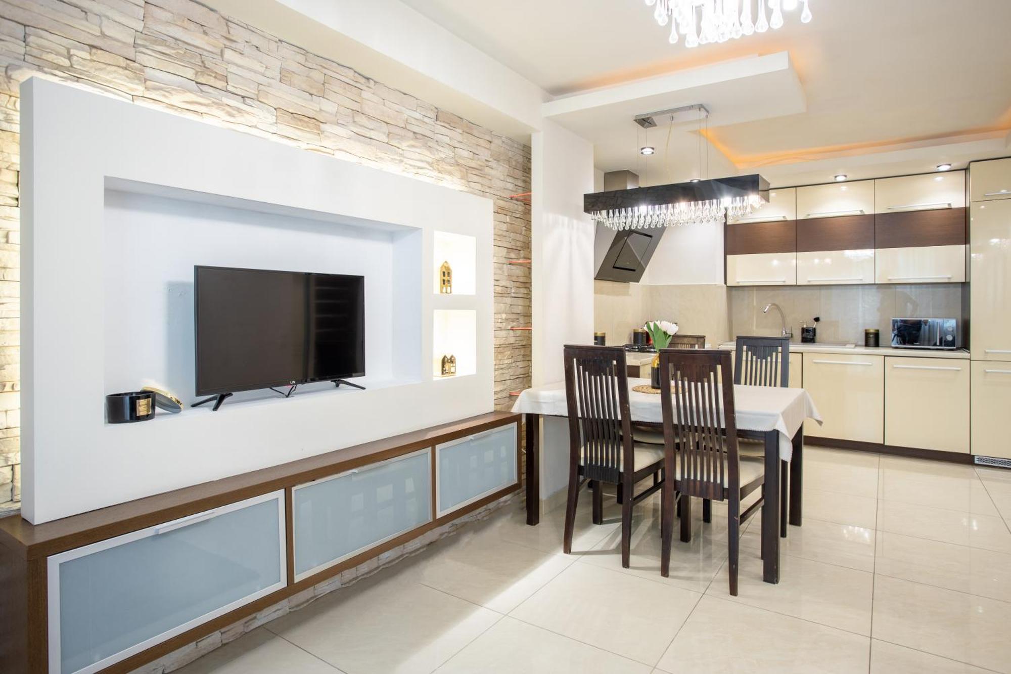 - Great Location- Big And Charming - Grzybowska 5 Leilighet Warszawa
